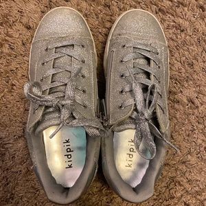 Kidpik Girls Glitter Shoes